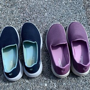 2 PAIR Sketchers shoes, size 6.5